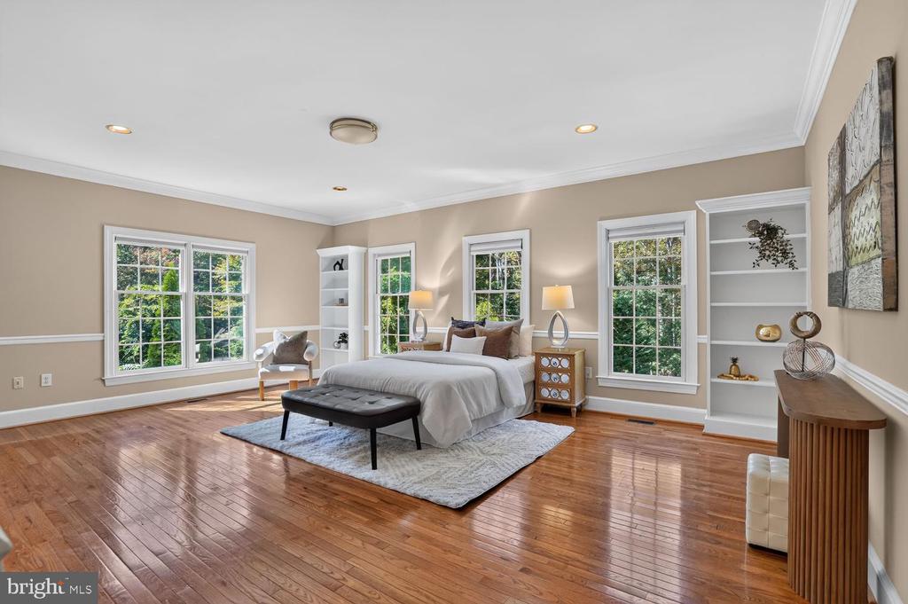 7901 GEORGETOWN PIKE