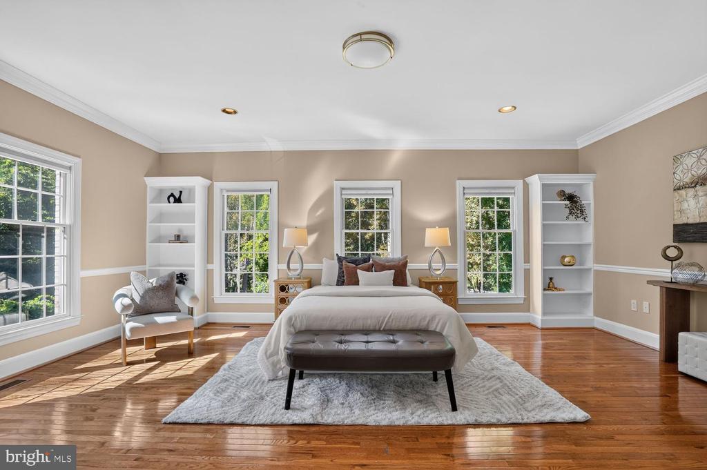 7901 GEORGETOWN PIKE