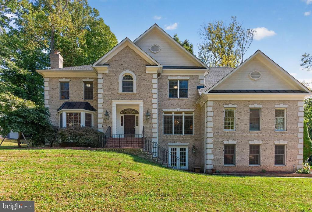 7901 GEORGETOWN PIKE