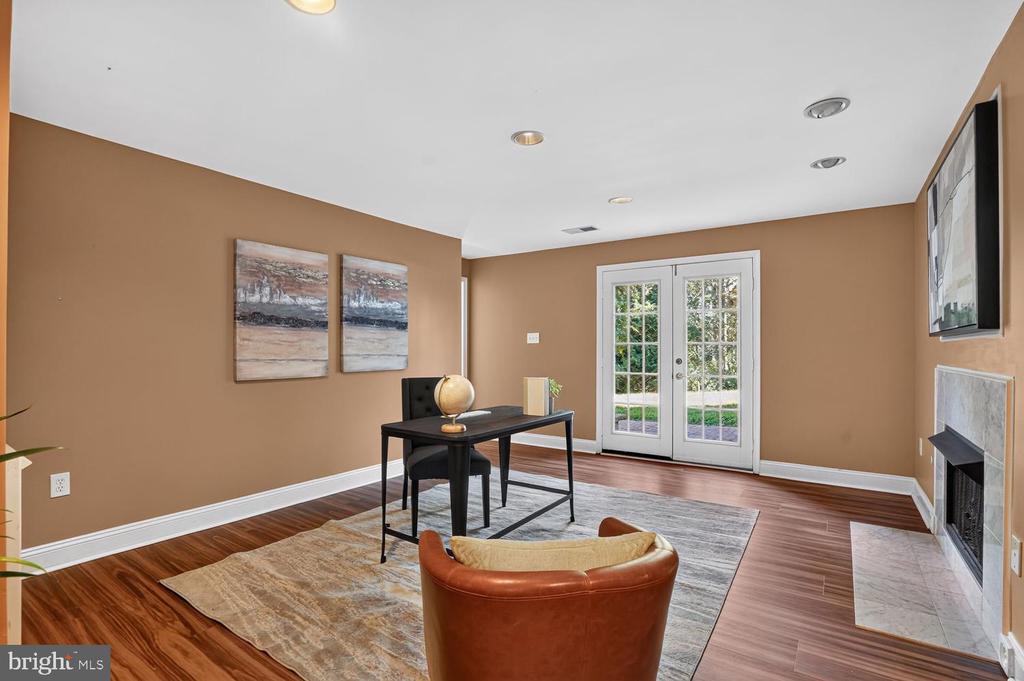 7901 GEORGETOWN PIKE