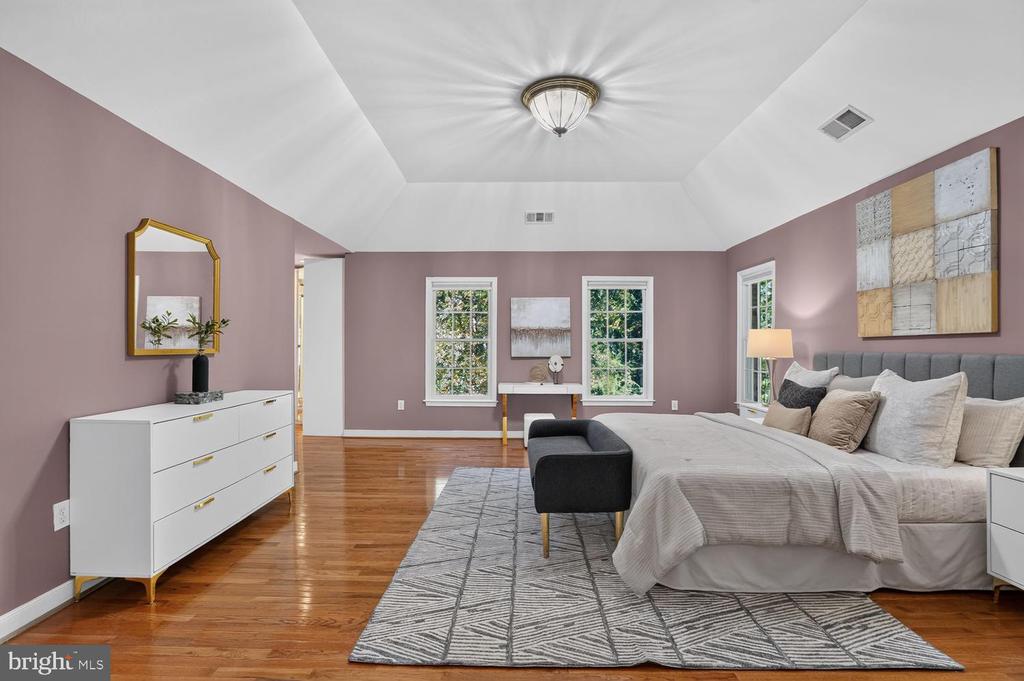 7901 GEORGETOWN PIKE
