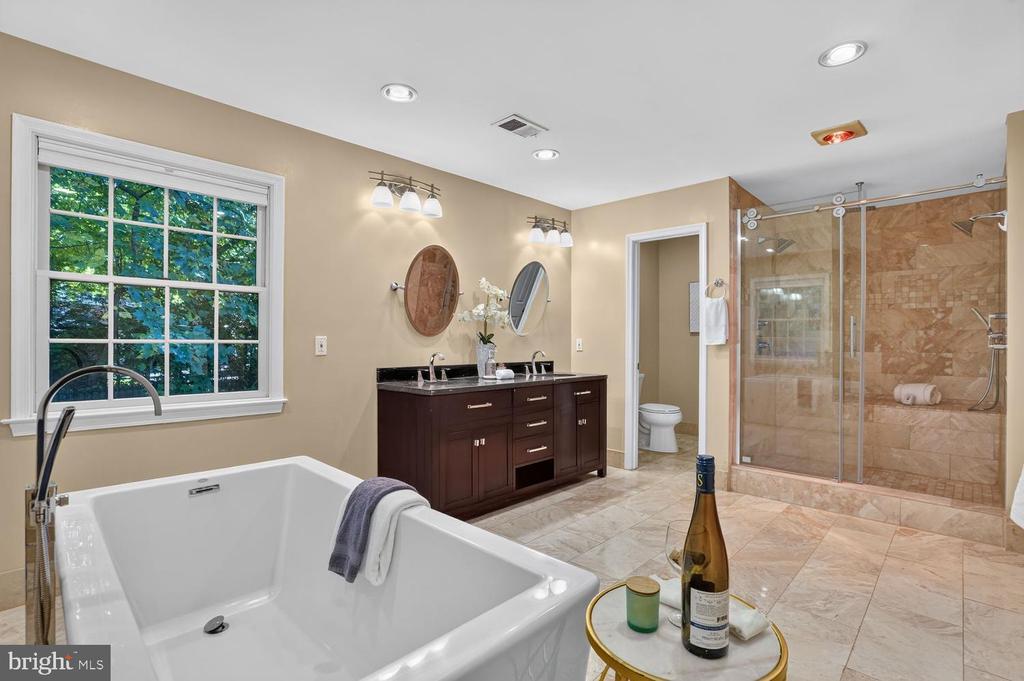 7901 GEORGETOWN PIKE