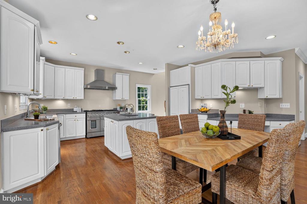 7901 GEORGETOWN PIKE