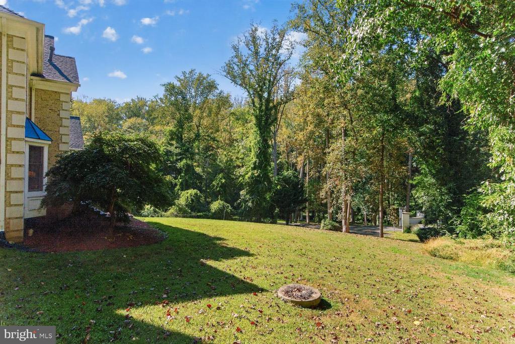 7901 GEORGETOWN PIKE