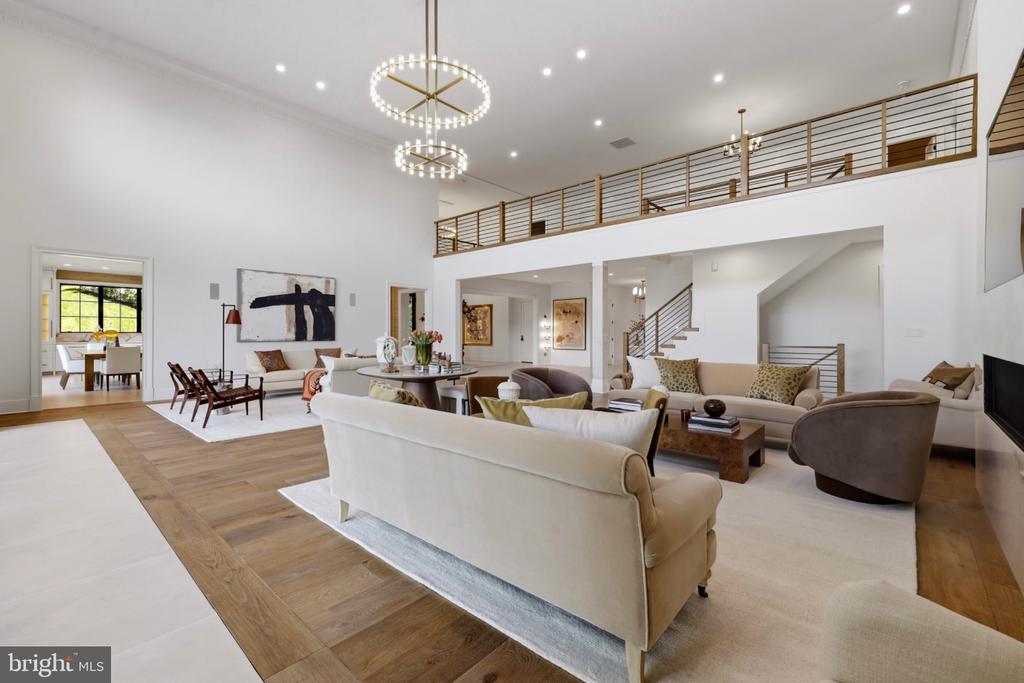 620 RIVERCREST DRIVE