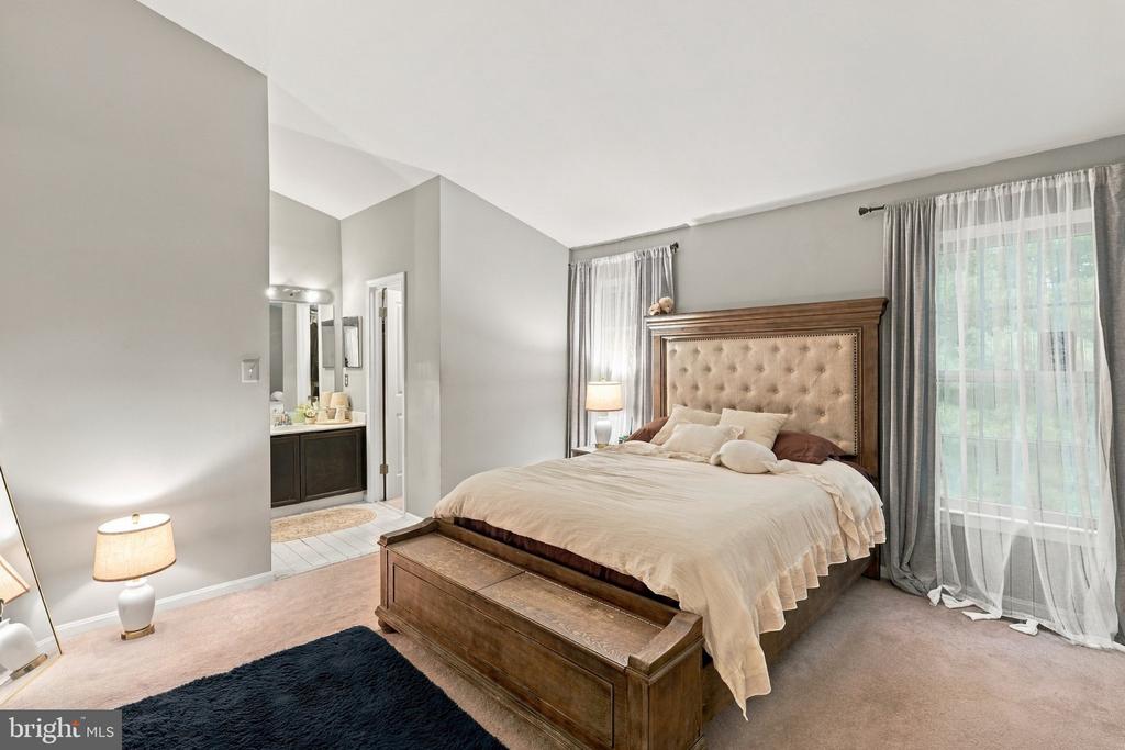 12222 APPLE ORCHARD COURT