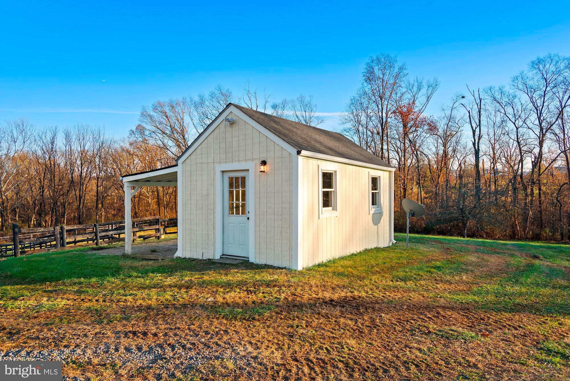 23766 CHAMPE FORD (BARN UNIT) ROAD