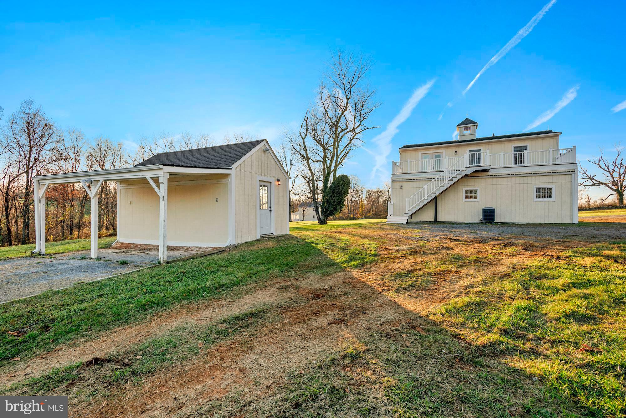 23766 CHAMPE FORD (BARN UNIT) ROAD