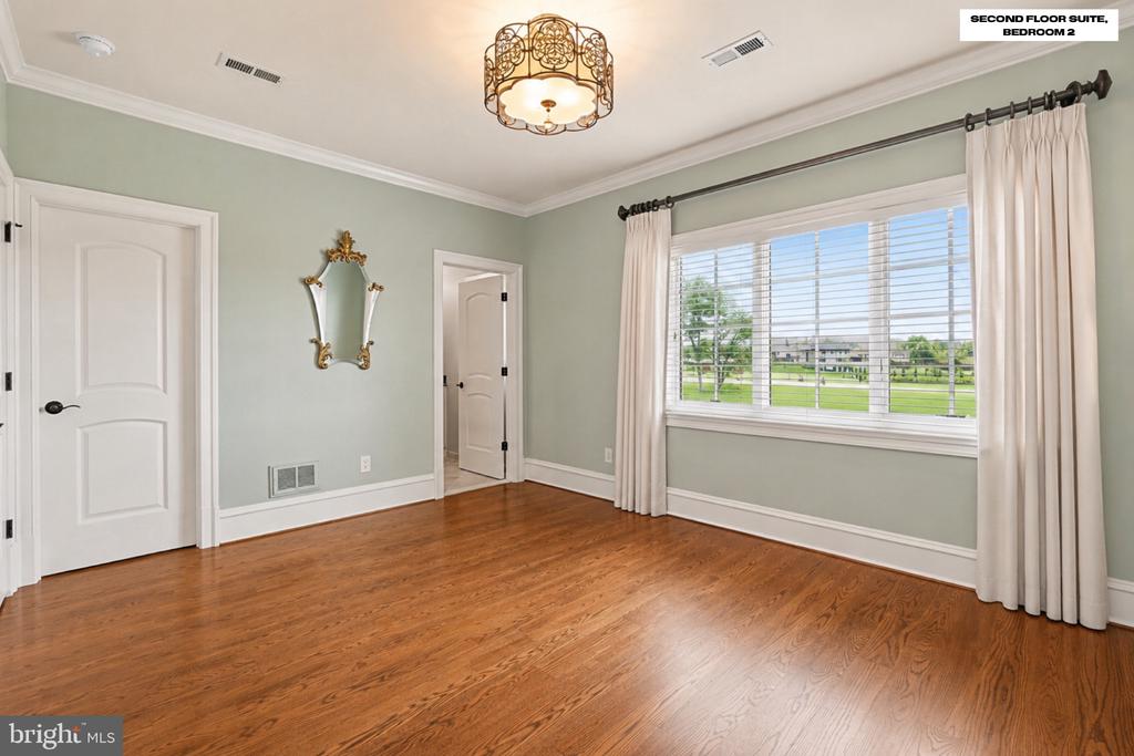 22786 CREIGHTON FARMS DRIVE