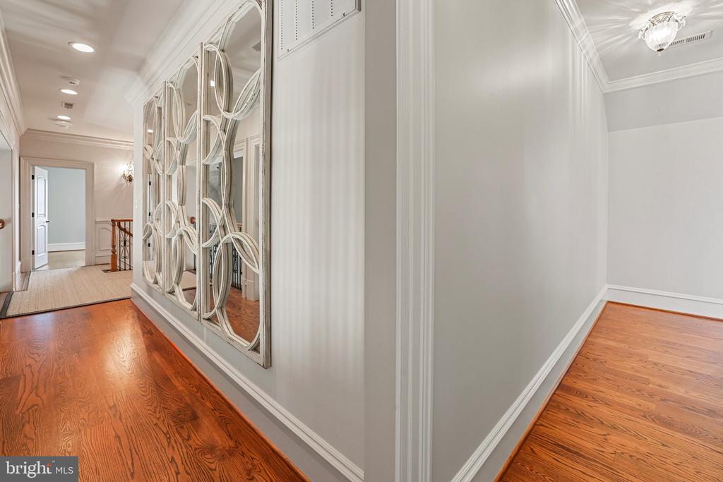 22786 CREIGHTON FARMS DRIVE