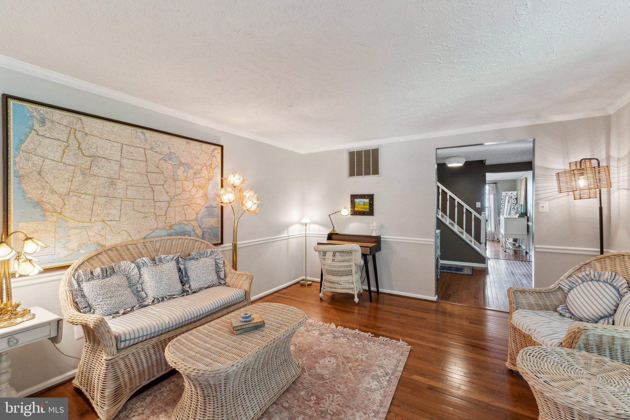 15184 HOLLEYSIDE DRIVE