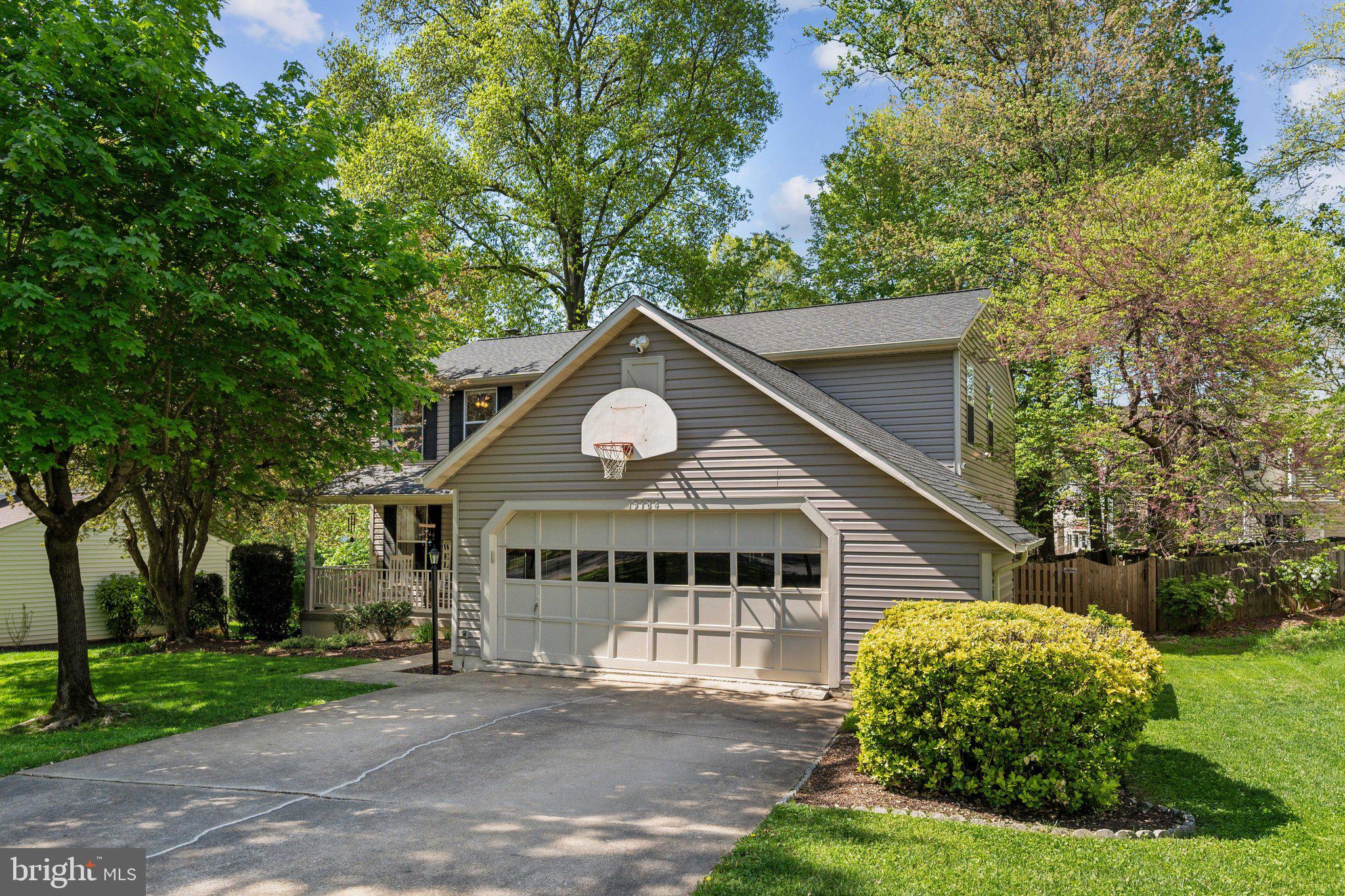 15184 HOLLEYSIDE DRIVE