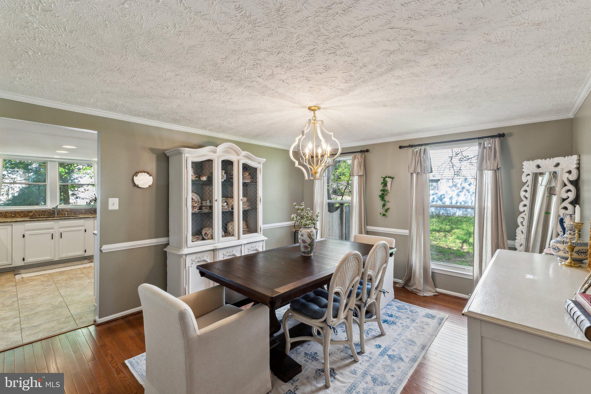 15184 HOLLEYSIDE DRIVE