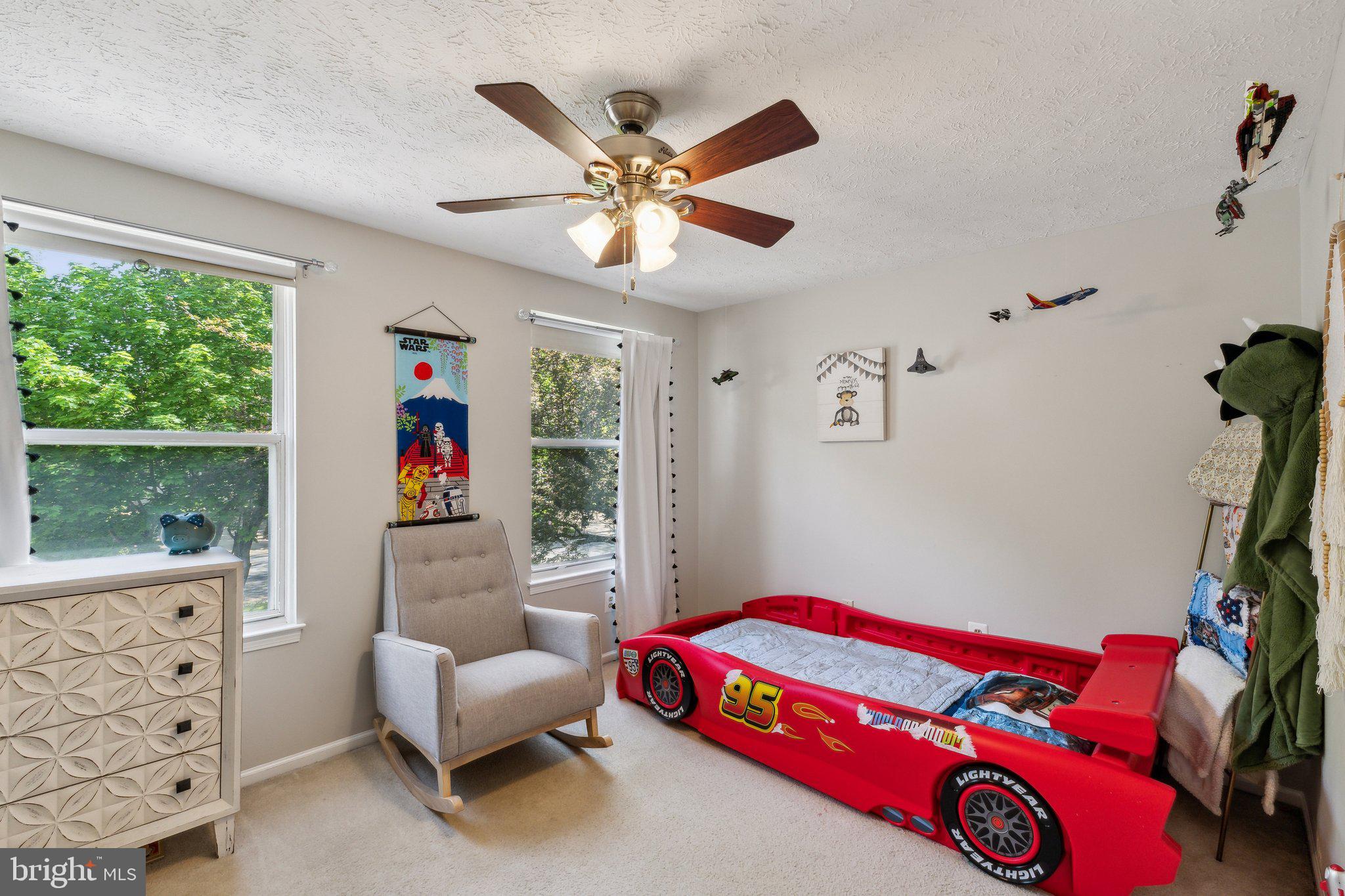 15184 HOLLEYSIDE DRIVE