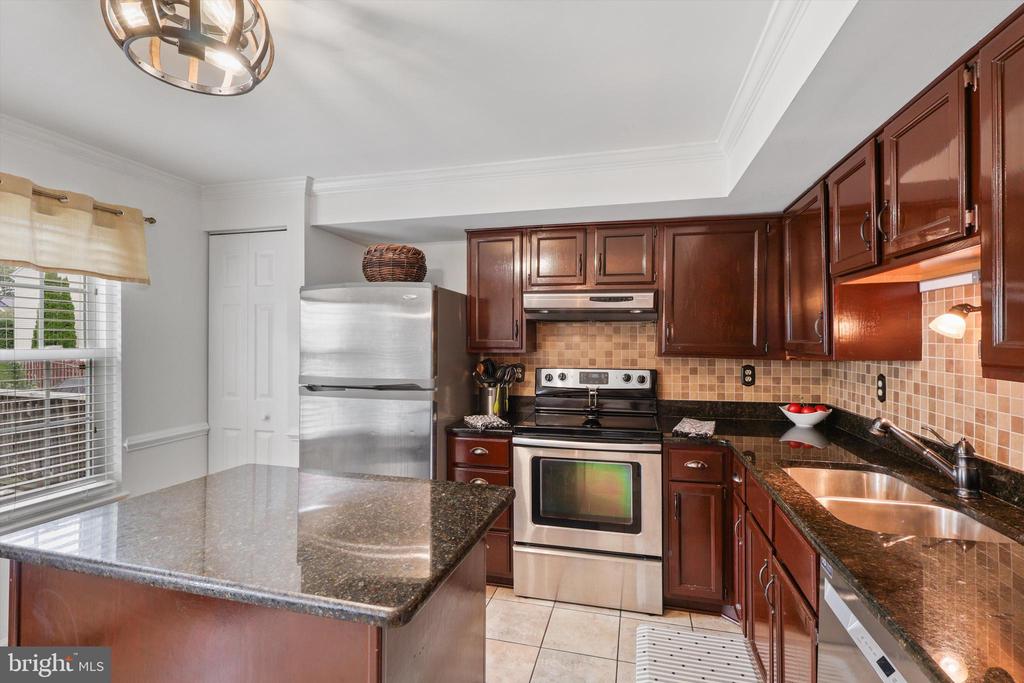 12948 AUGUSTUS COURT