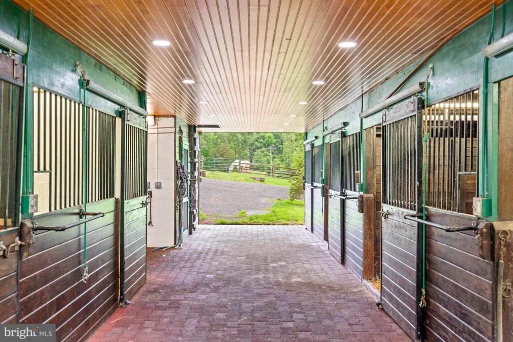 501 RICHMOND ROAD