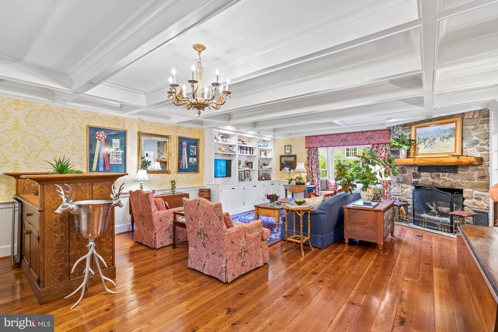 501 RICHMOND ROAD