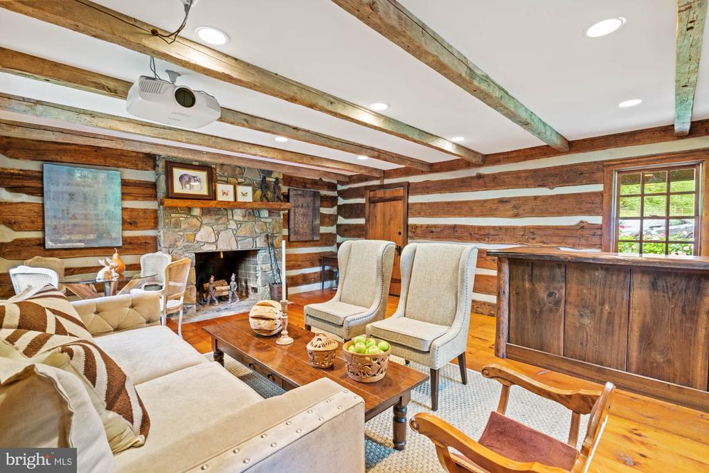 501 RICHMOND ROAD