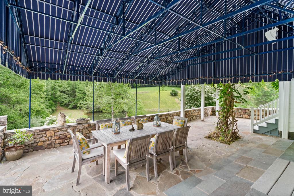 501 RICHMOND ROAD