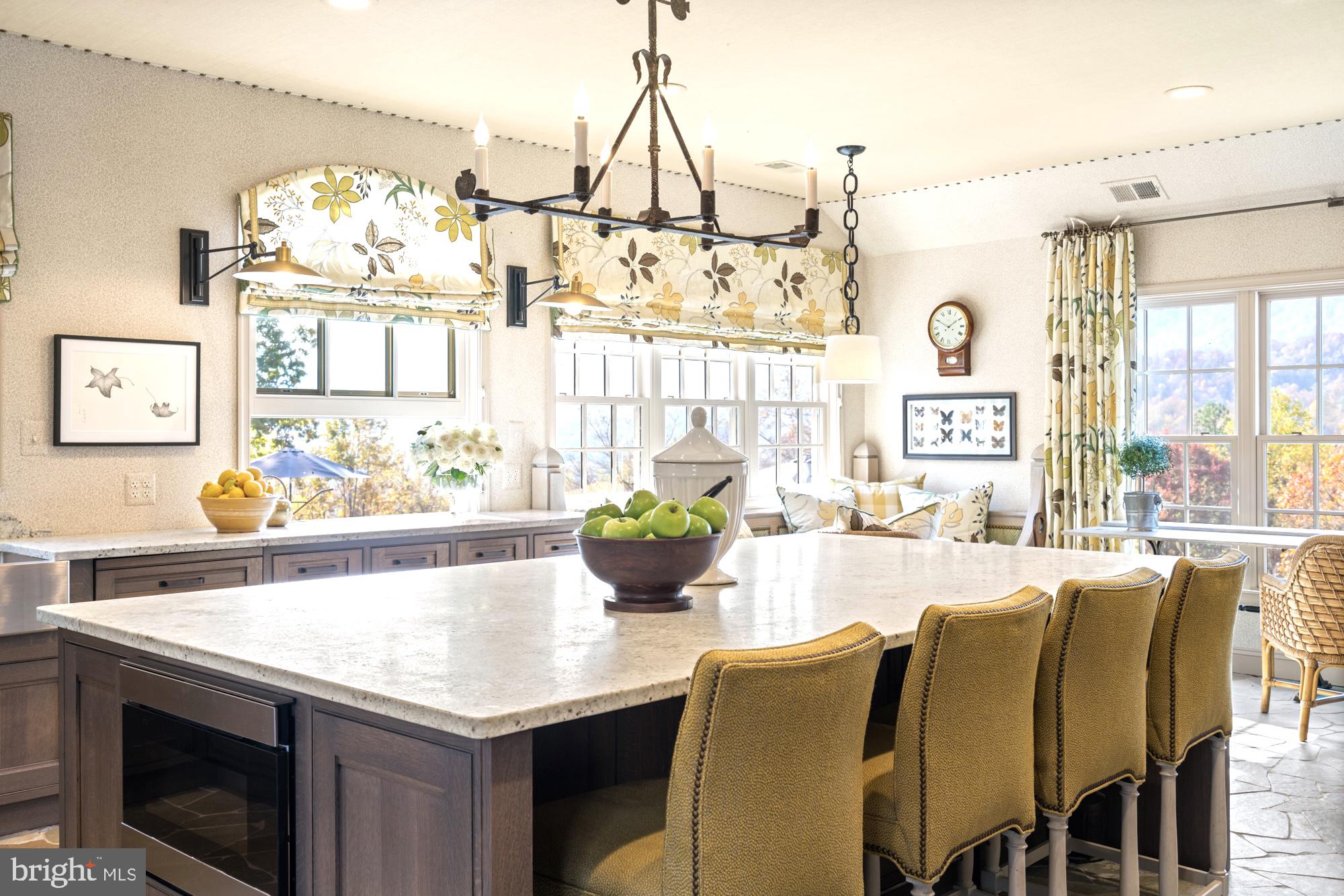 1126 F T VALLEY ROAD