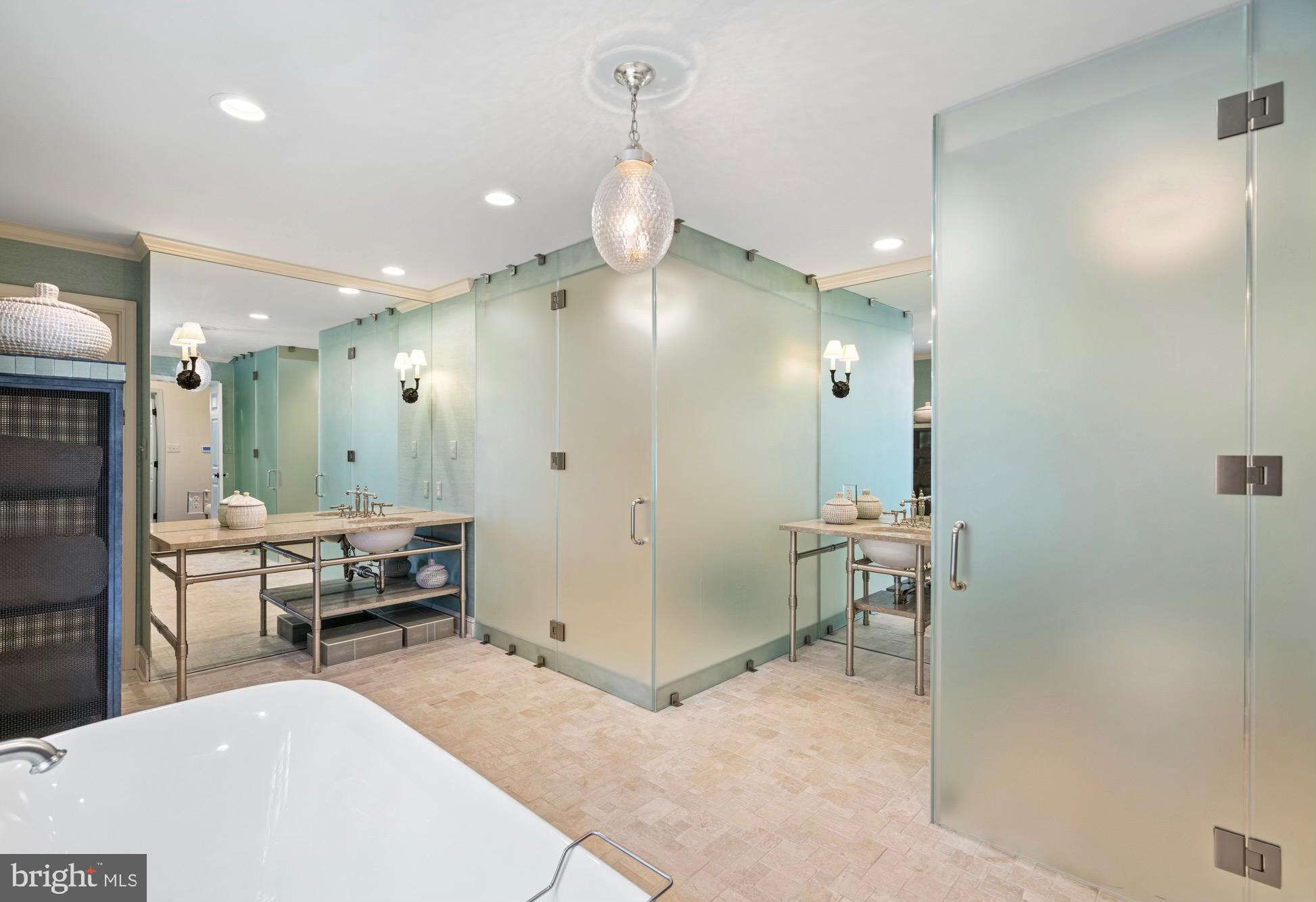 1126 F T VALLEY ROAD