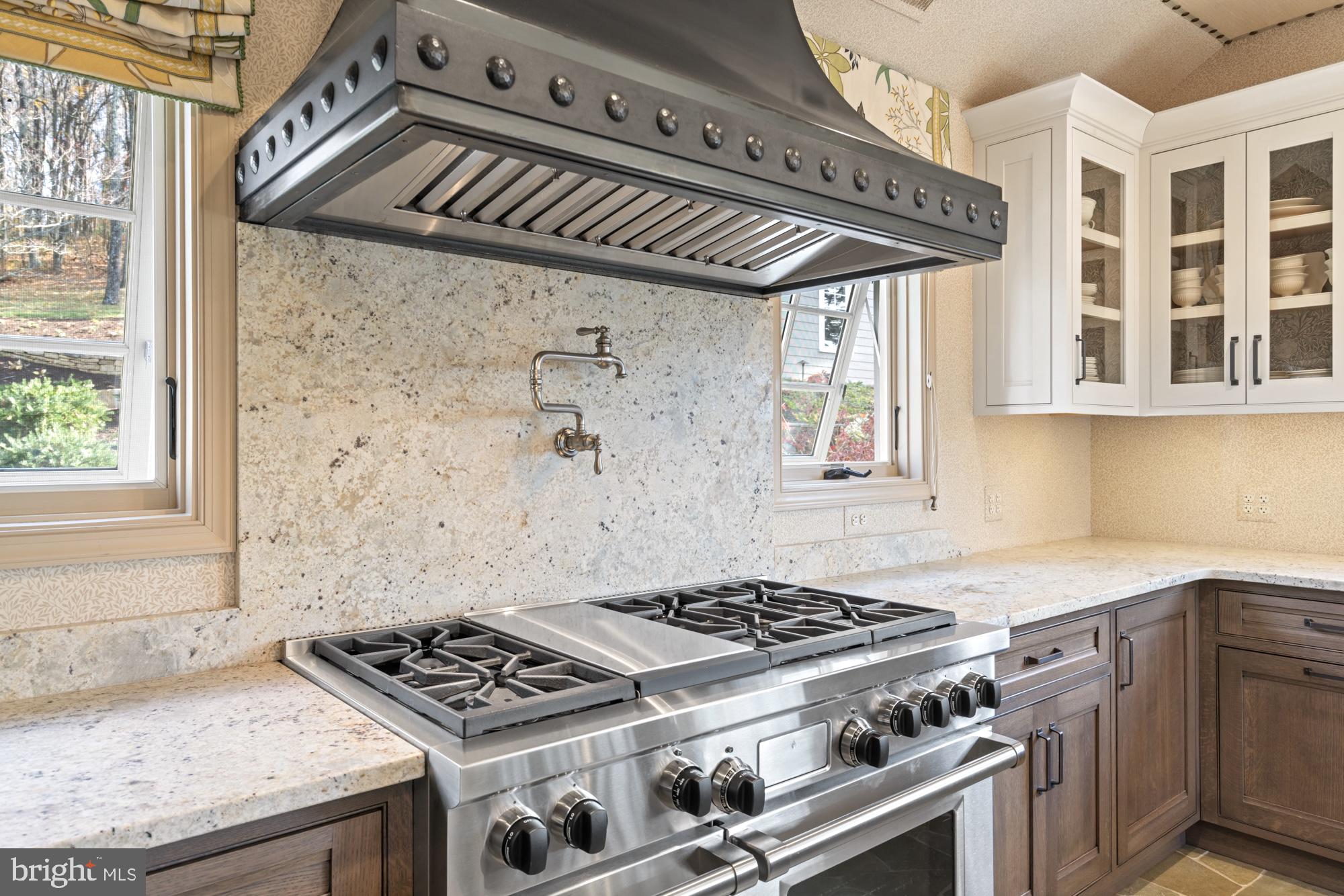 1126 F T VALLEY ROAD