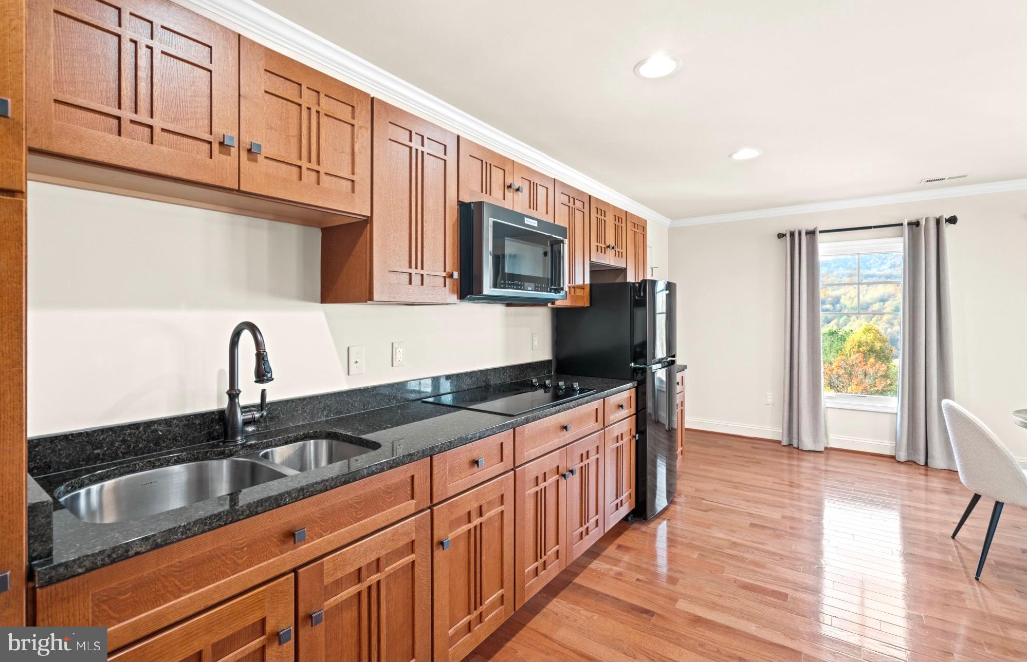 1126 F T VALLEY ROAD