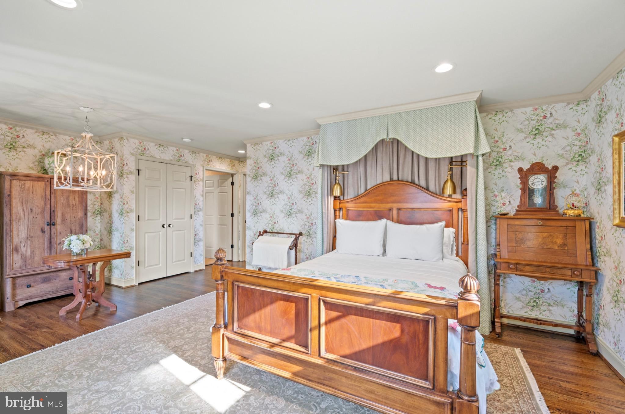 1126 F T VALLEY ROAD