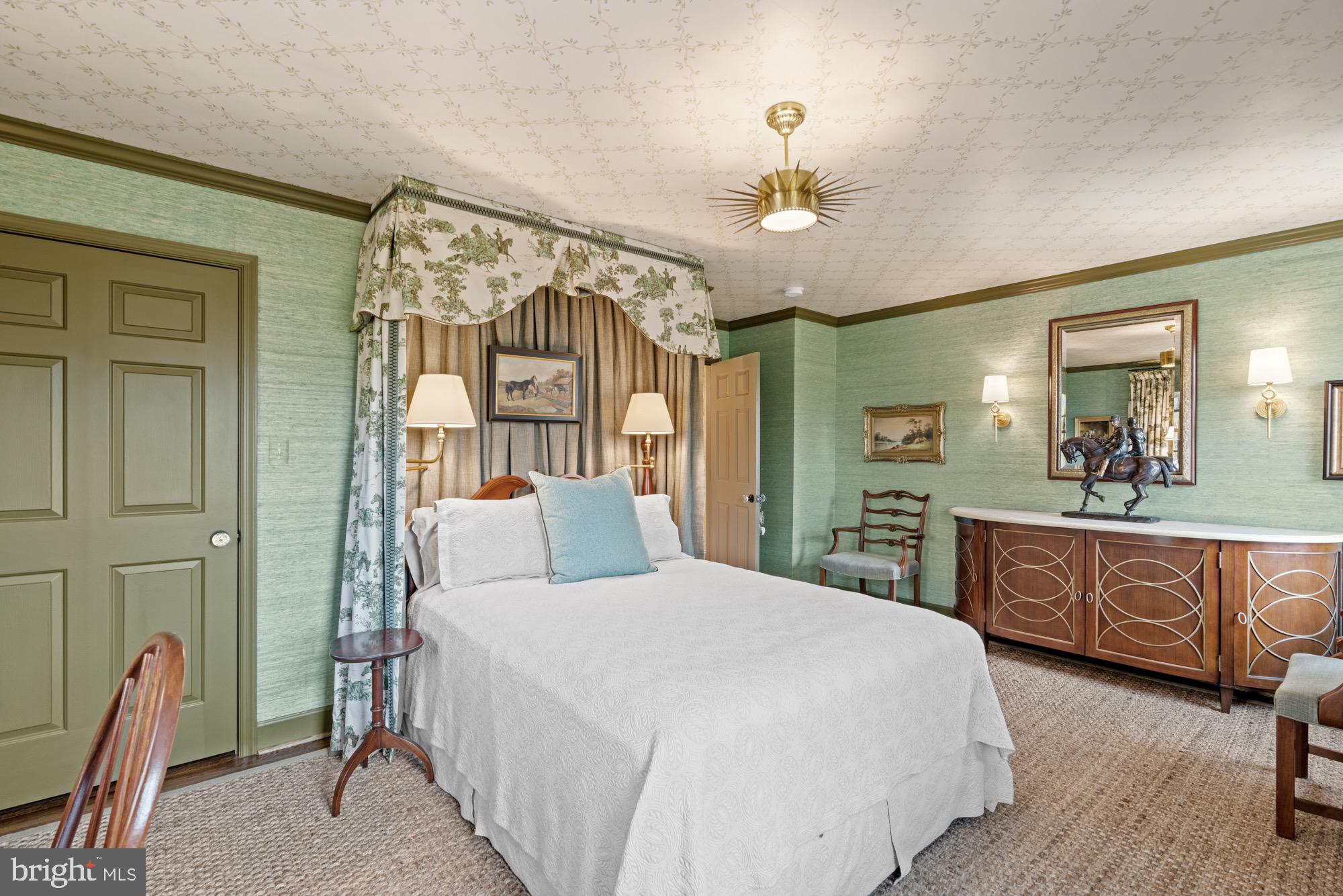 1126 F T VALLEY ROAD