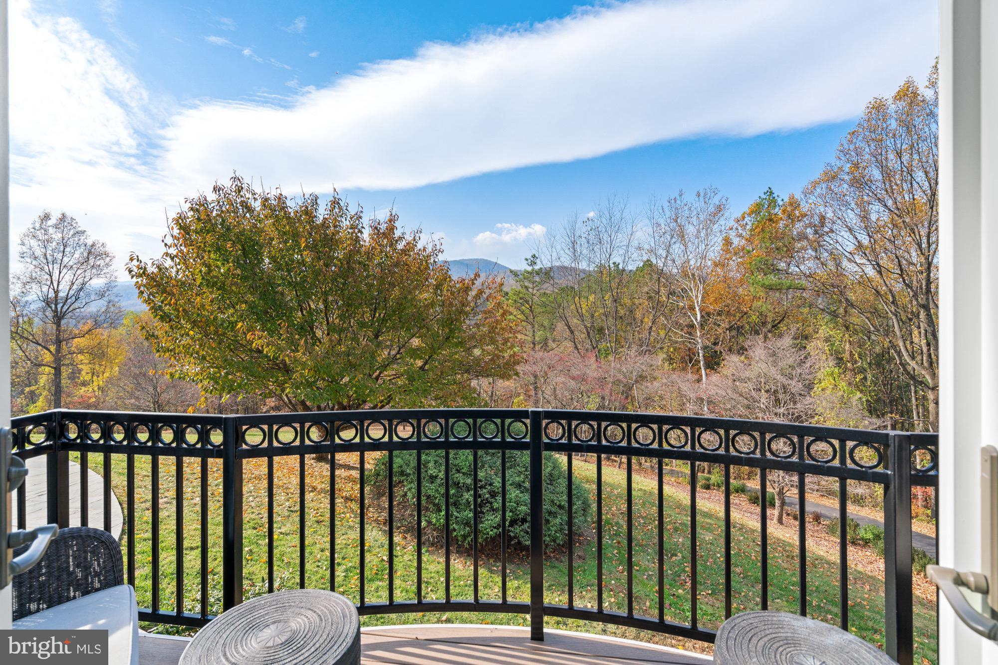 1126 F T VALLEY ROAD