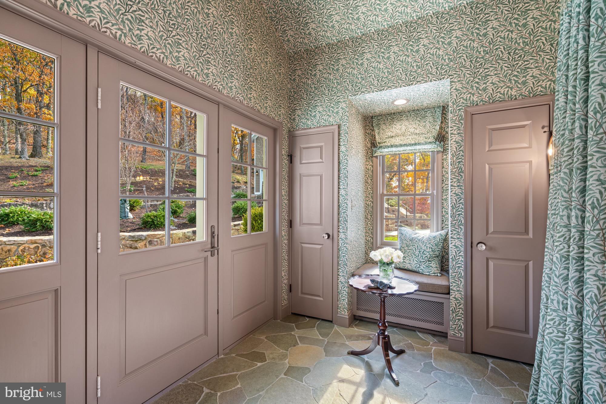 1126 F T VALLEY ROAD