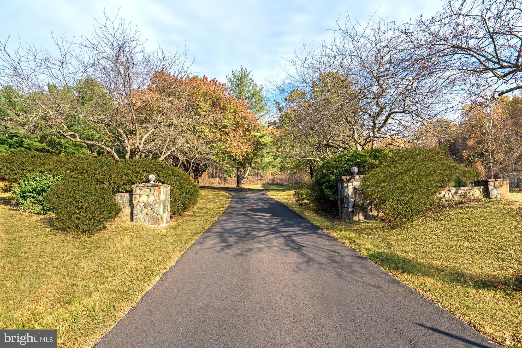 1126 F T VALLEY ROAD