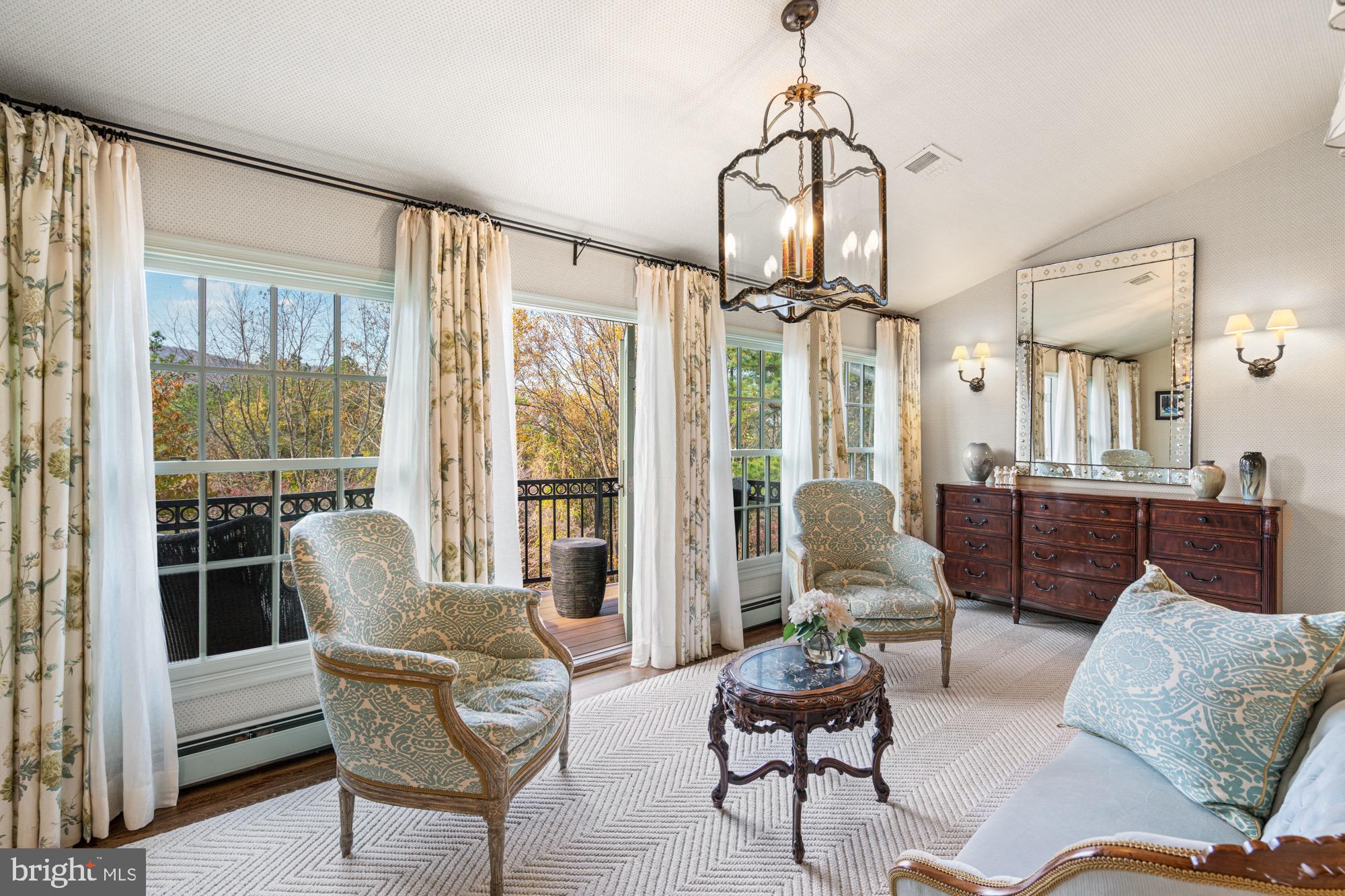 1126 F T VALLEY ROAD