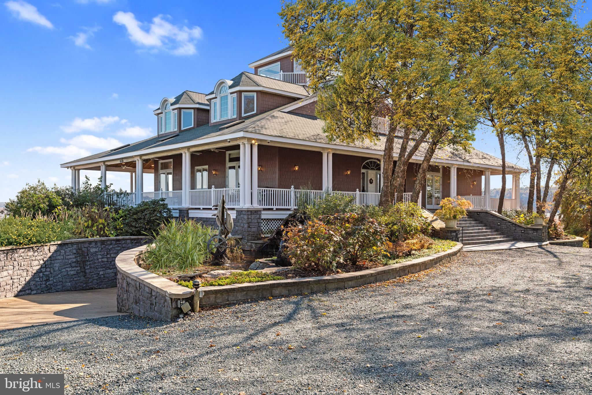 696 MARLBOROUGH POINT ROAD