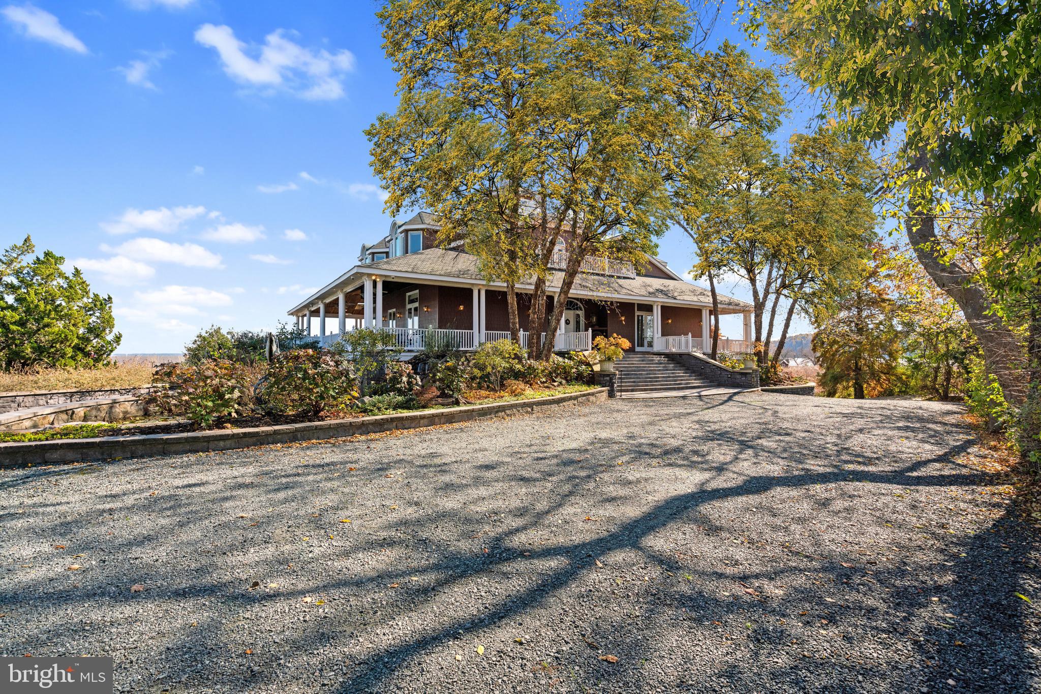 696 MARLBOROUGH POINT ROAD