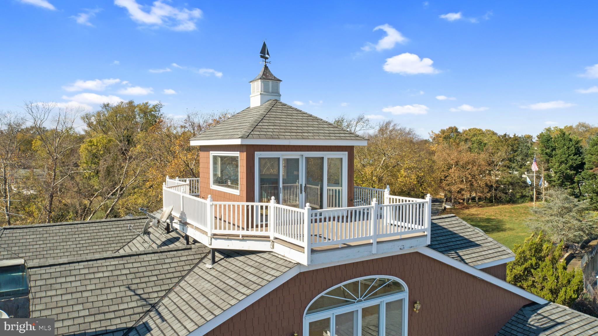 696 MARLBOROUGH POINT ROAD