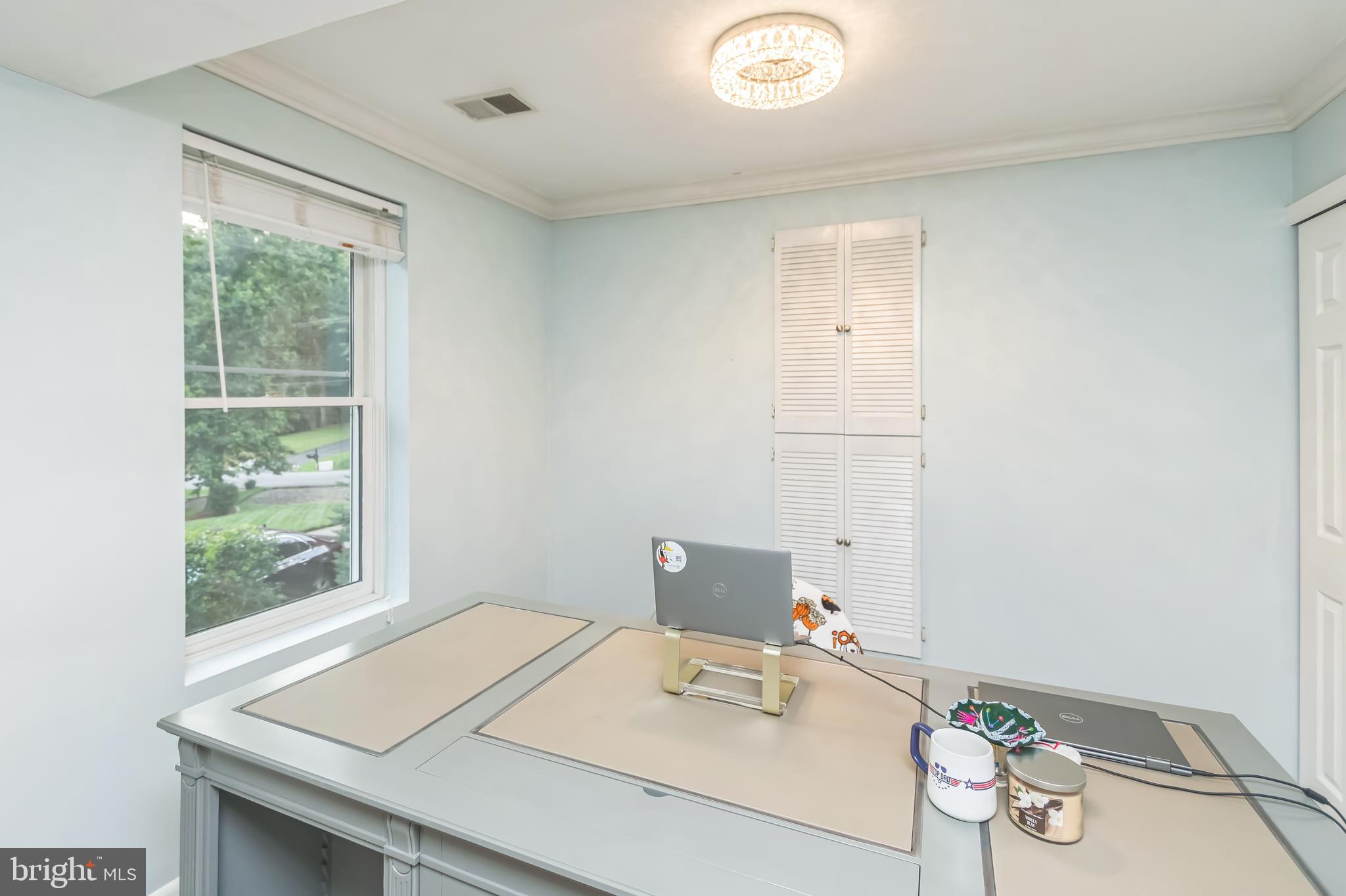 1041 PORTUGAL DRIVE