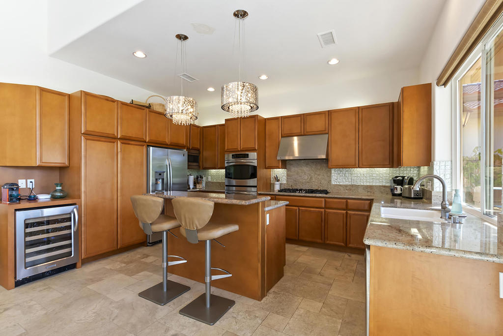 79055 Mission Drive W