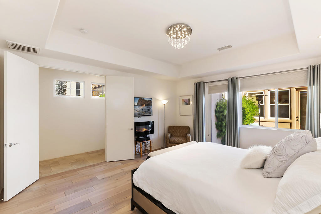 79055 Mission Drive W