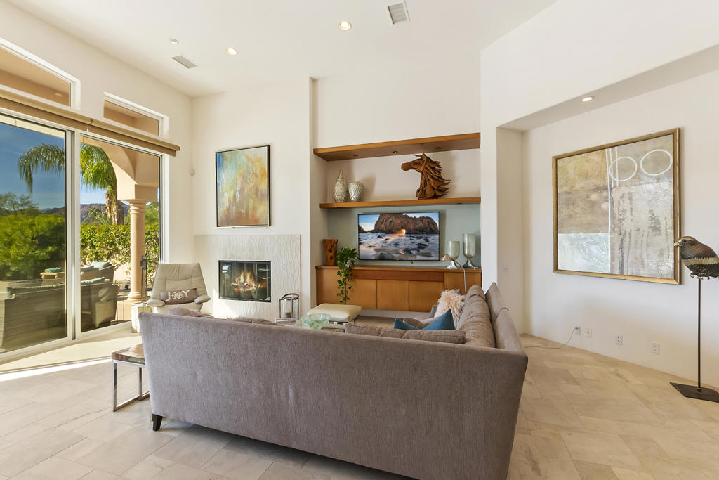 79055 Mission Drive W