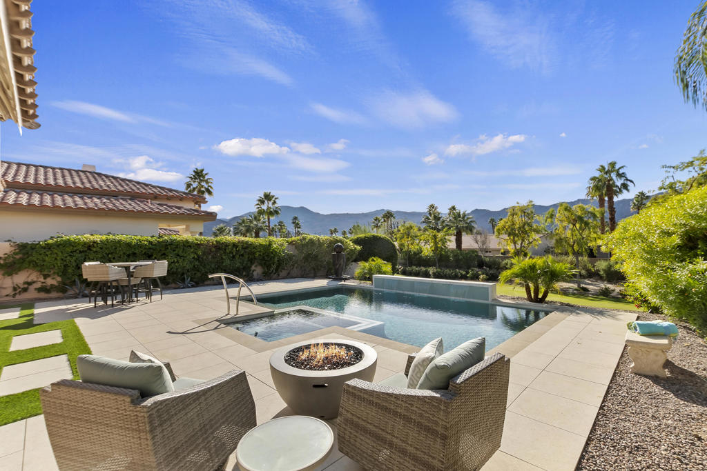 79055 Mission Drive W