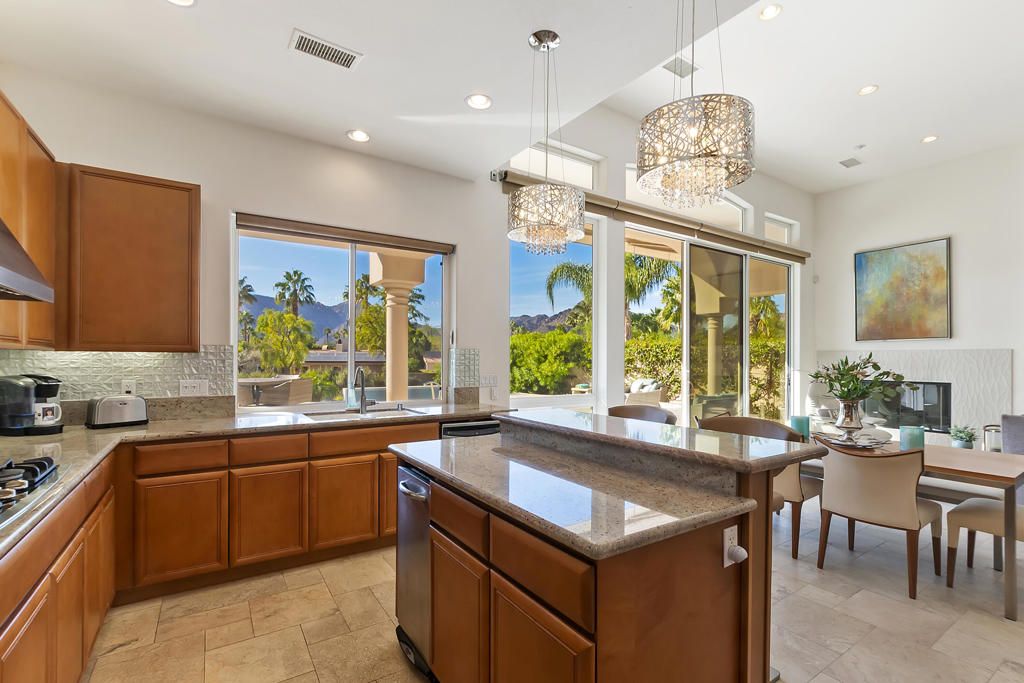 79055 Mission Drive W