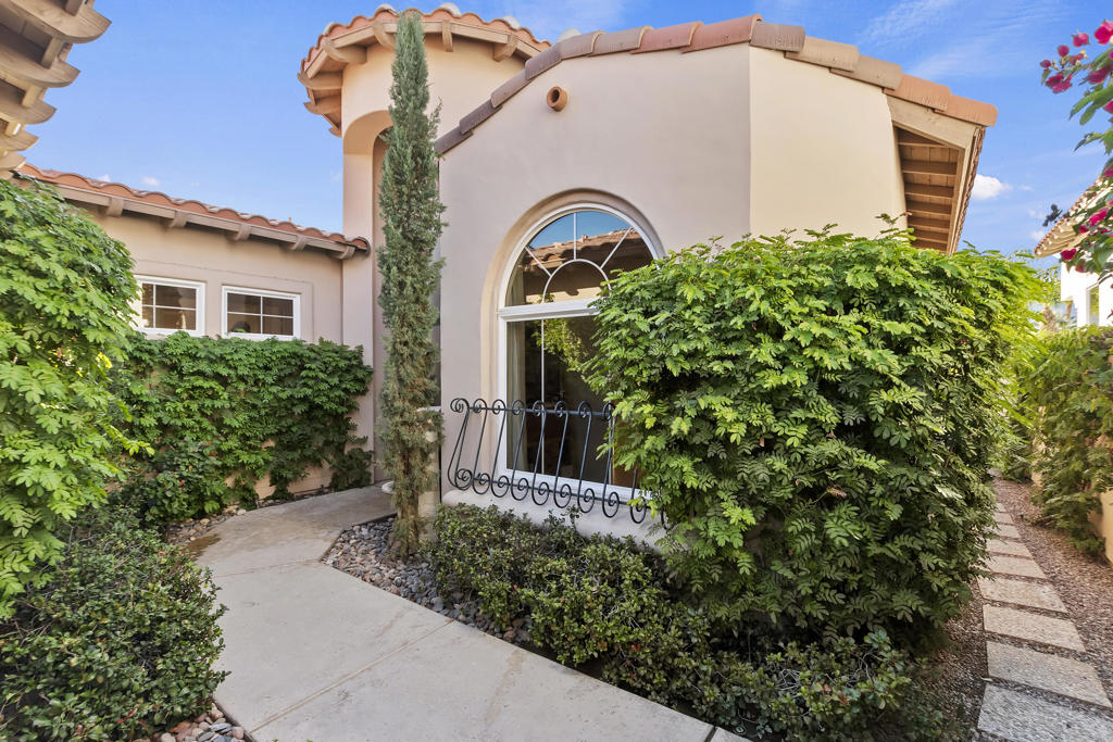 79055 Mission Drive W
