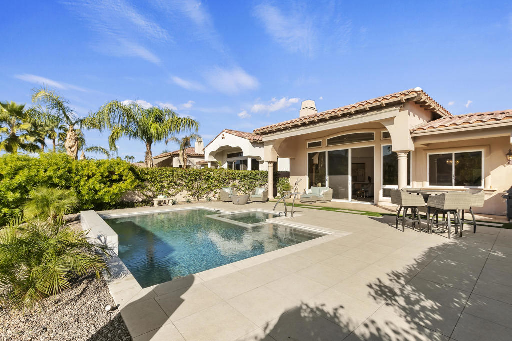 79055 Mission Drive W