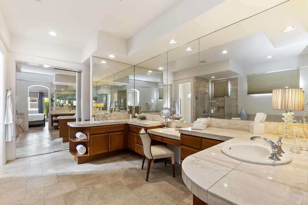 79055 Mission Drive W