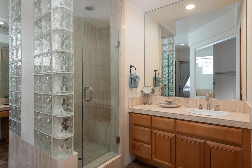 78920 Cabrillo Way