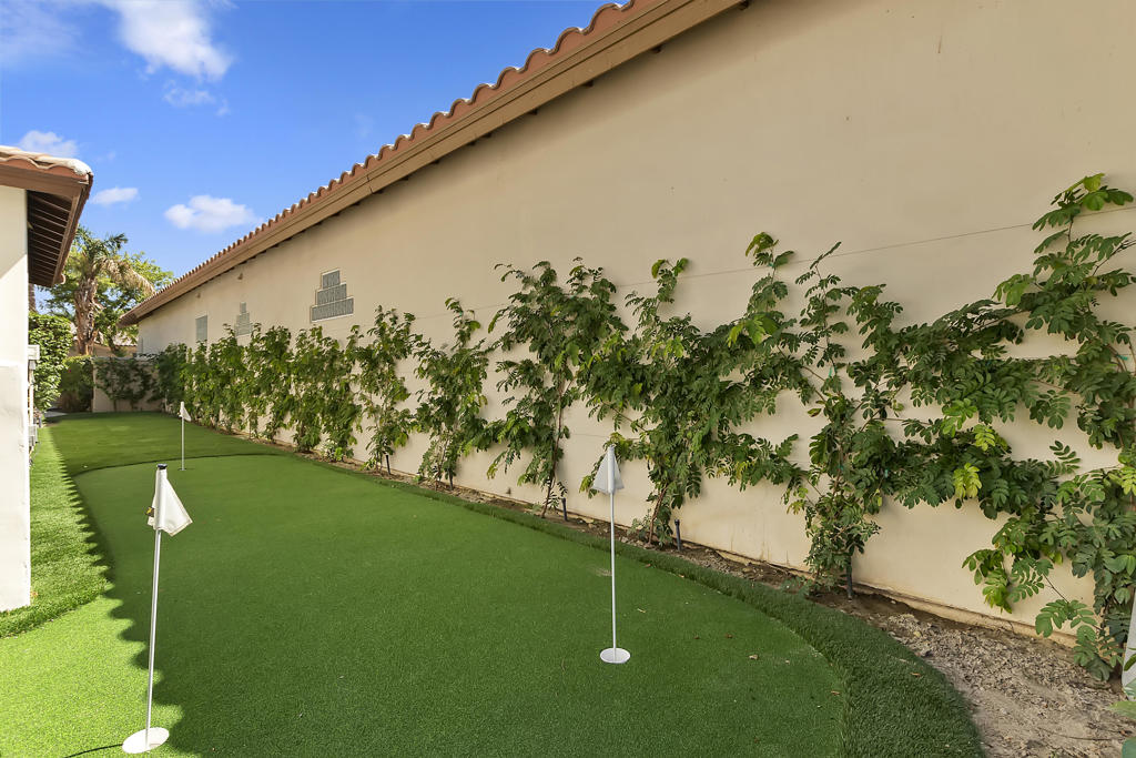 79568 Mission Drive E