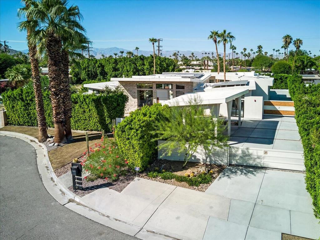 524 E E Miraleste Court Court