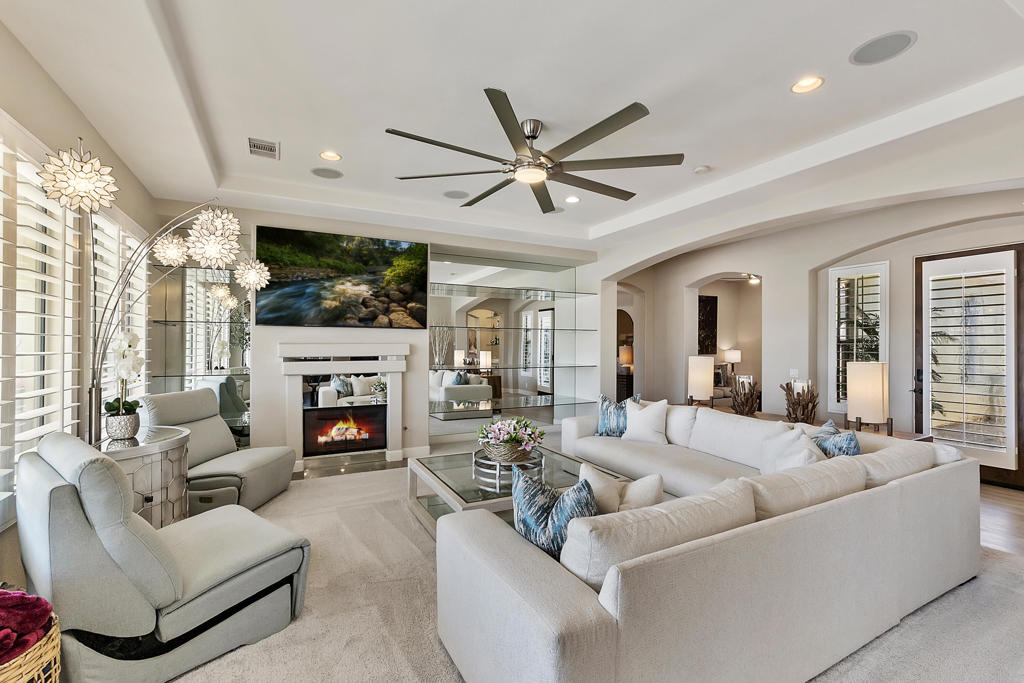77939 Desert Drive