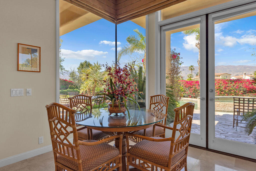 55695 Royal St. George